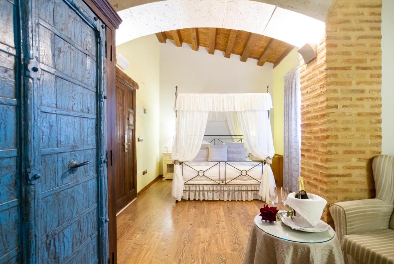 Ibersol La Casona De Andrea Hotel Tiedra Kültér fotó