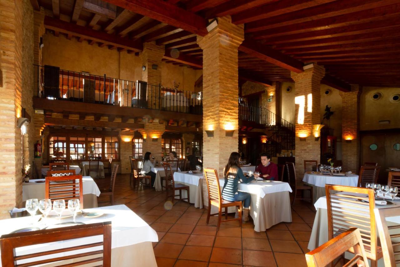 Ibersol La Casona De Andrea Hotel Tiedra Kültér fotó