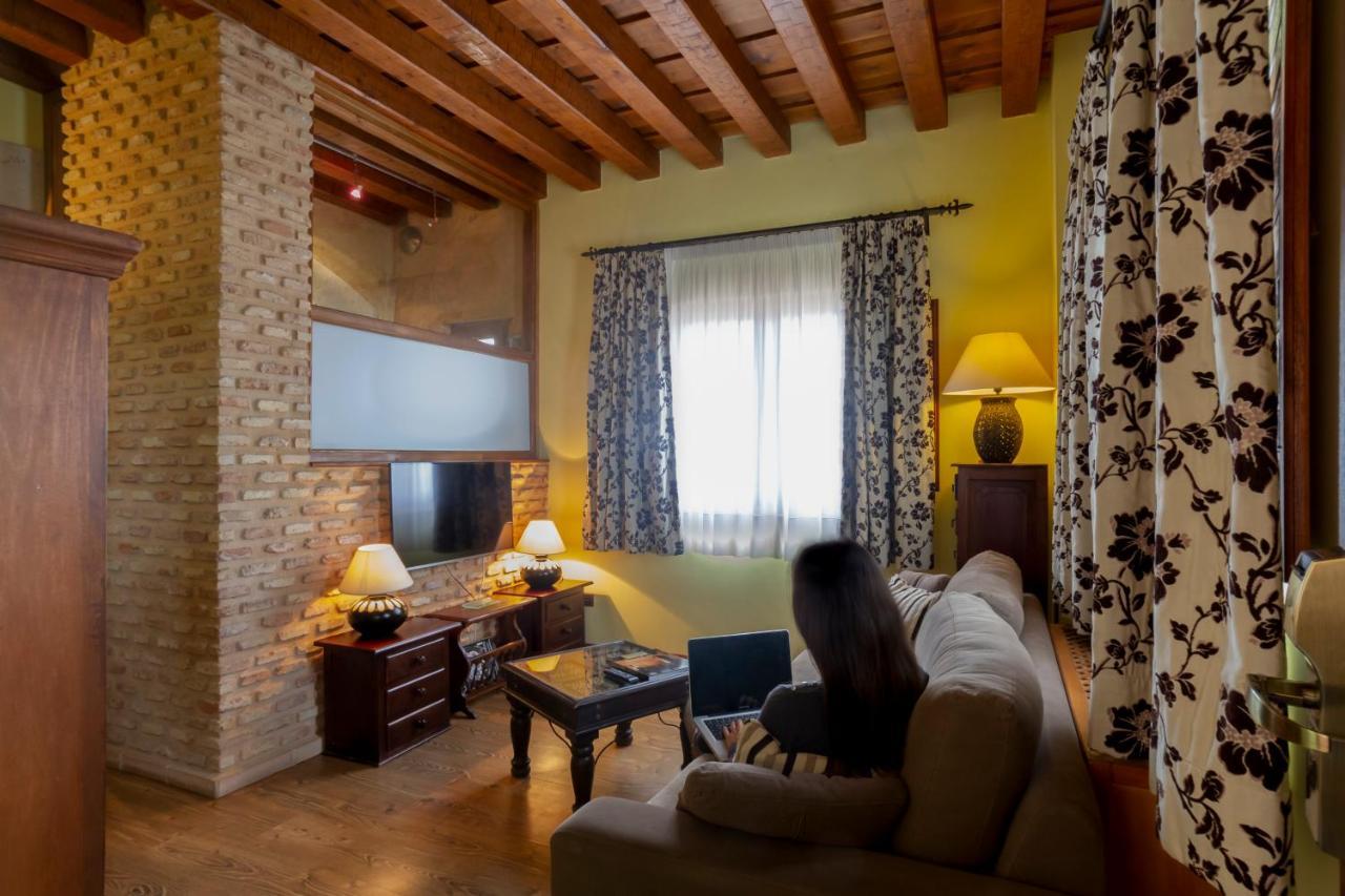 Ibersol La Casona De Andrea Hotel Tiedra Kültér fotó